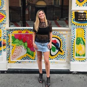 Meet your Posher, Kayla